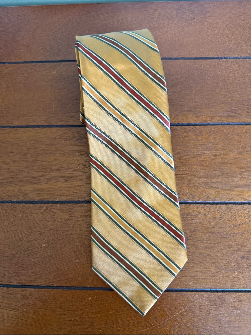 Jos A Bank Signature Collection Mustard Yellow Gold 100% Silk Made in Italy Tie